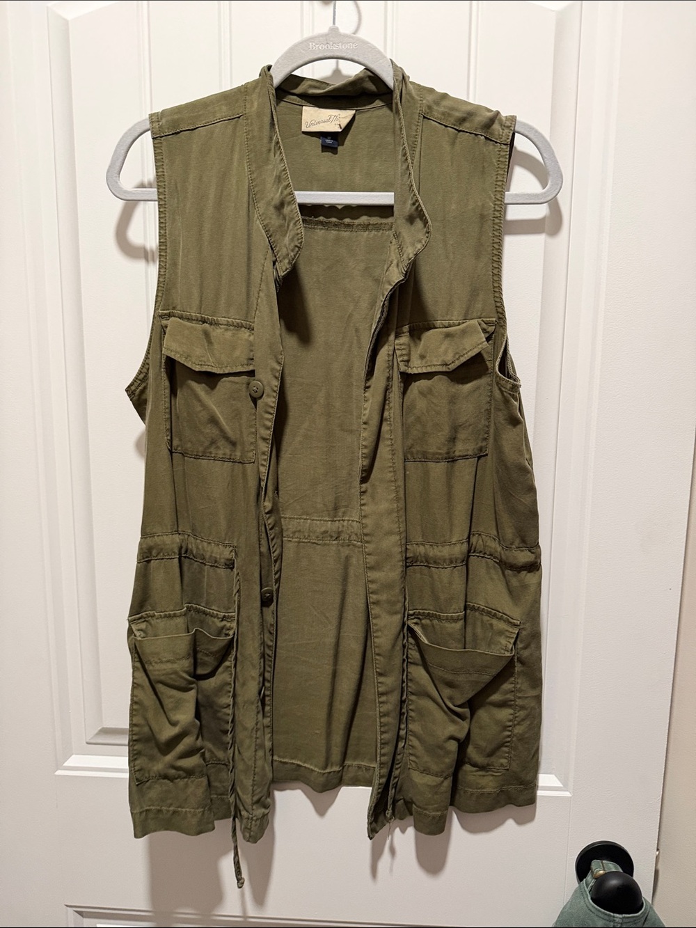 Universal Thread Olive Utility Vest